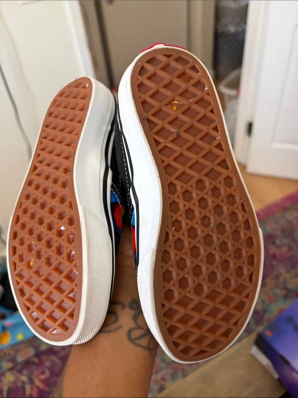 Vans Kids Slip-On KPOP with Derpy Graphics Size 12